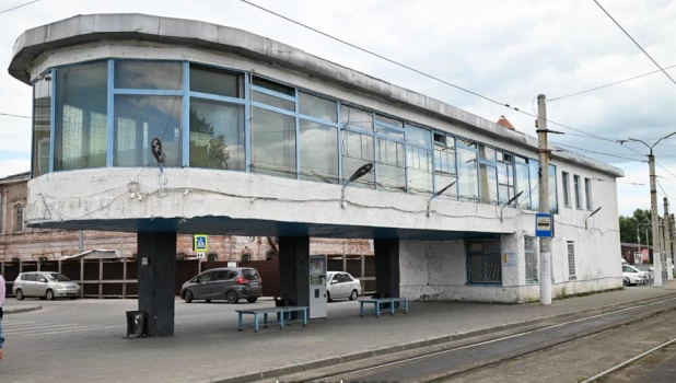 Барнаул готовится демонтировать легендарное трамвайное кольцо на площади Свободы.