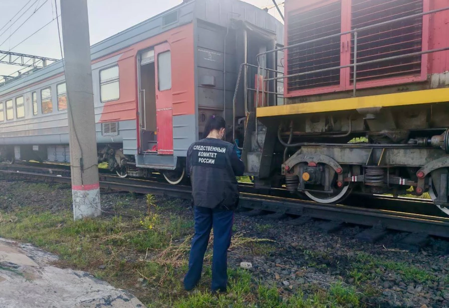 Мужчину насмерть сбил тепловоз в Алтайском крае.