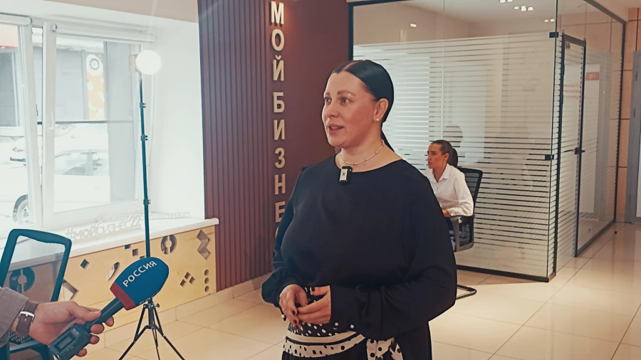 Елена Абдулаева, начальник управления Алтайского края по развитию предпринимательства и рыночной инфраструктуры. Елена Абдулаева, начальник управления Алтайского края по развитию предпринимательства и рыночной инфраструктуры.