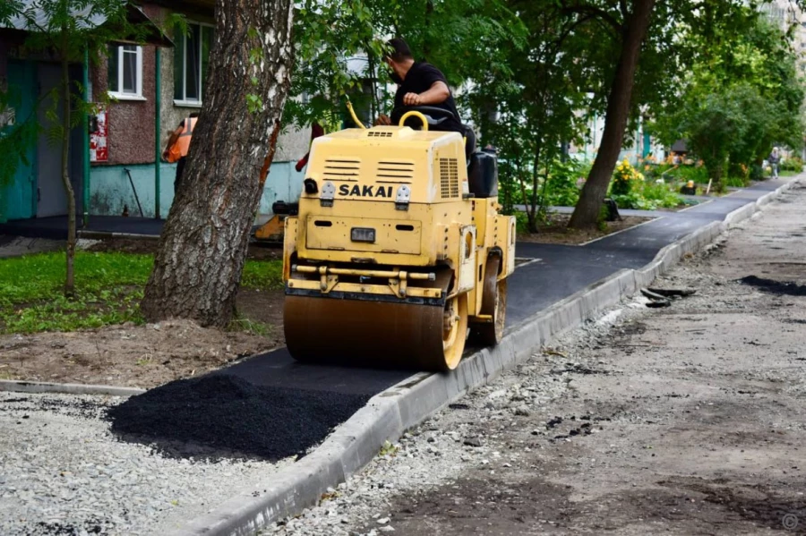 Благоустройство дворов в Барнауле.