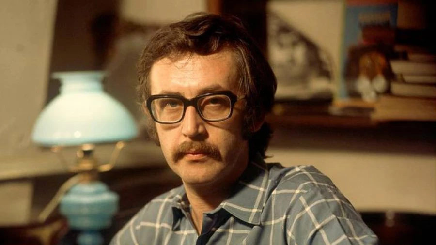 Василий Ливанов.