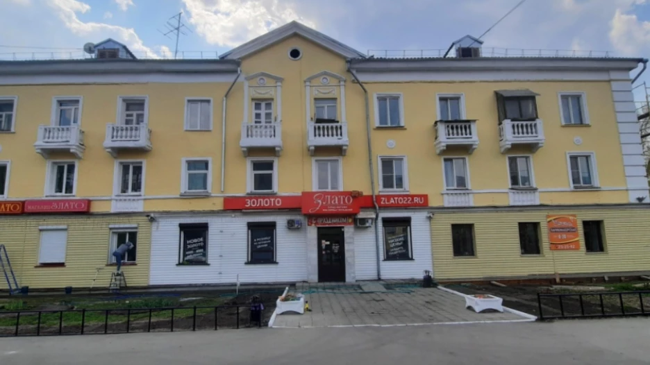 Снос дома на проспекте Ленина, 131 в Барнауле.