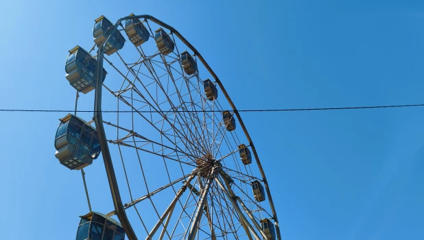 Колесо обозрения в Барнауле. 