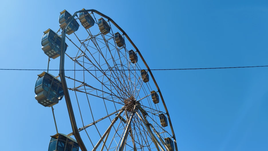 Колесо обозрения в Барнауле. 