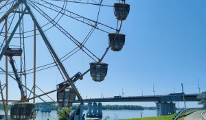 Колесо обозрения в Барнауле. 