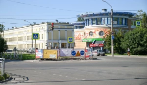 Ограничат движение по ул. Профинтерна в Барнауле