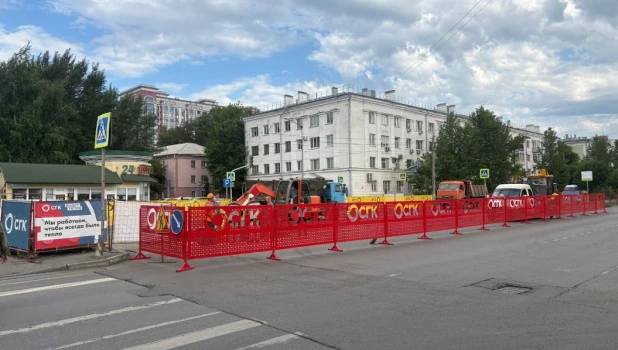 Движение по улице Профинтерна в Барнауле ограничат до 25 июля