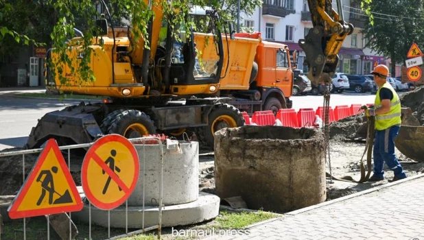 Плановые работы по запуску нового водовода.
