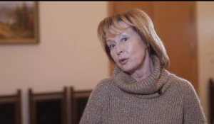 Народная артистка России Лариса Удовиченко