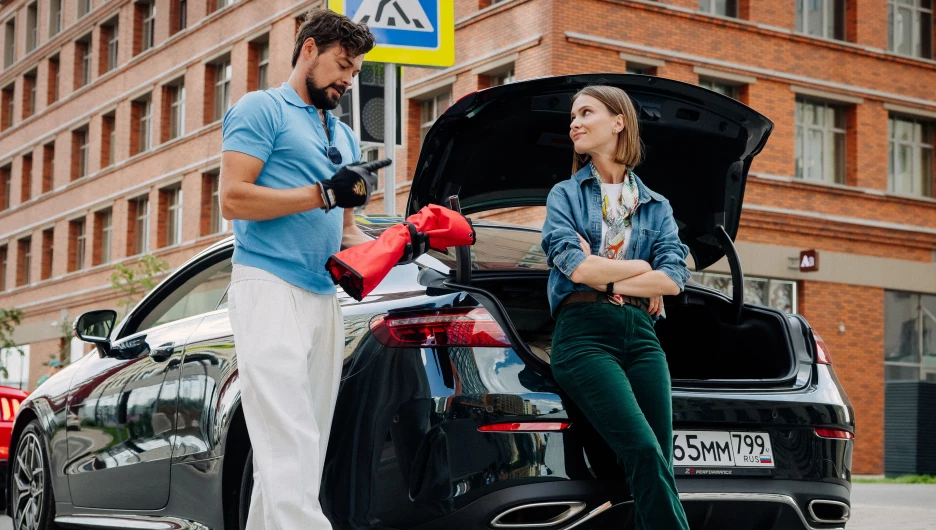 Сериал "Циники".