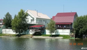 База отдыха с годовым доходом до 4 млн рублей продается в Барнауле