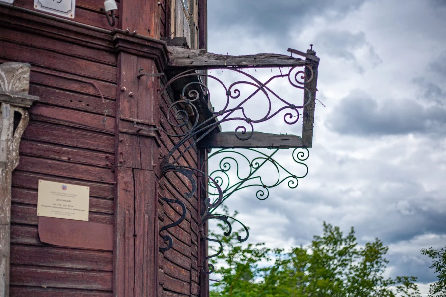 Дом Петра Казакова в Барнауле (ул. Пушкина, 45).