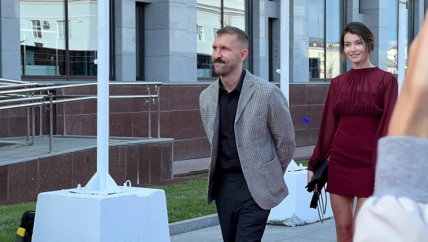 Иван Добронравов прибыл на «Шукшинские дни на Алтае»