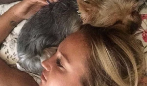 Ольга Бузова со своей собакой Евой.