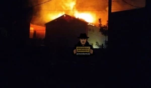 Сгорел крупный магазин в самом центре алтайского села