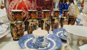Антикварный магазин «Ларец». Китайский фарфор. Посуда.