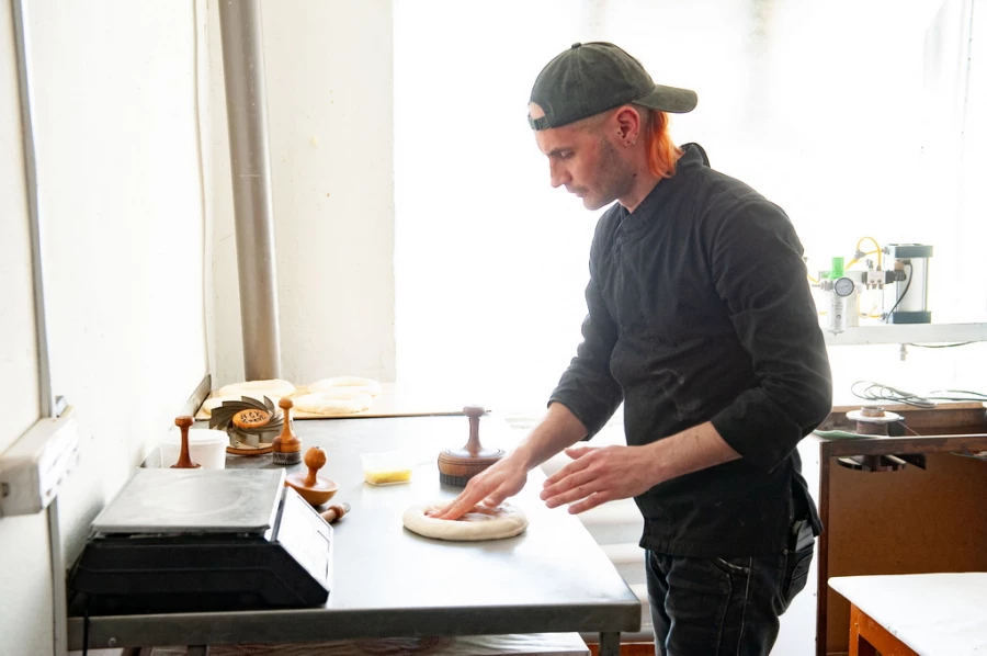 Александр Богачев и его кафе.