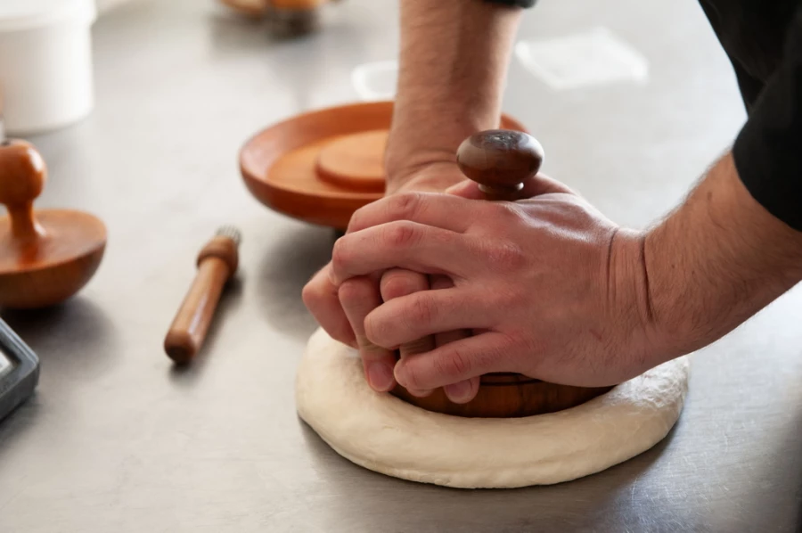 Александр Богачев и его кафе.