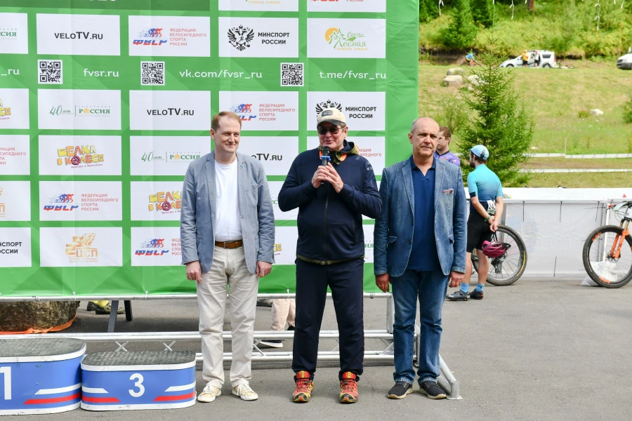 Победители Чемпионата России по велоспорту в дисциплине маунтинбайк.