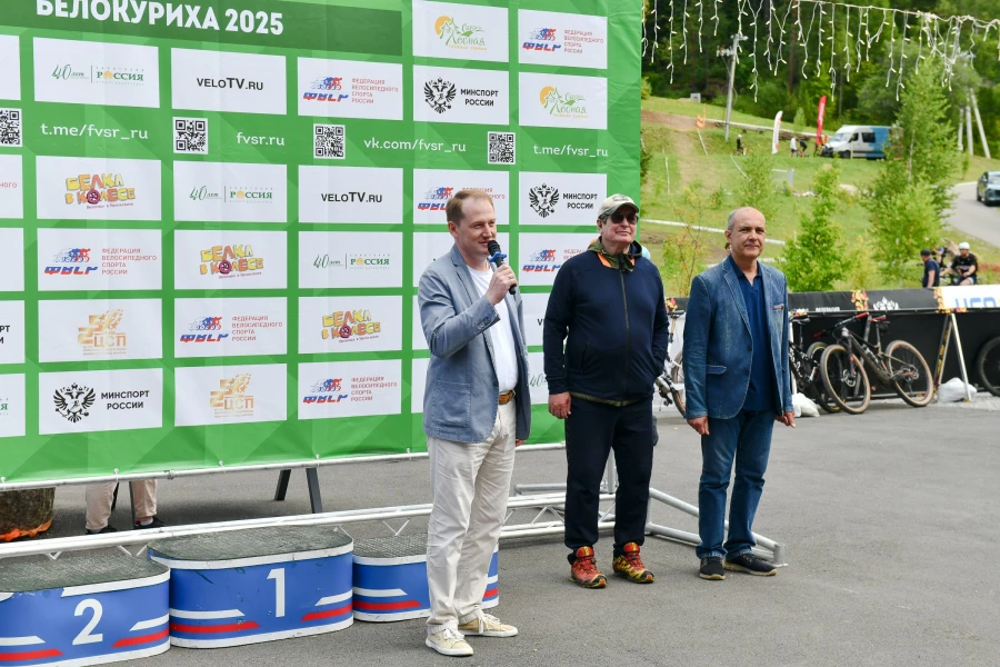 Победители Чемпионата России по велоспорту в дисциплине маунтинбайк.