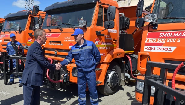 Новой техникой вооружился муниципальный «Автодорстрой».