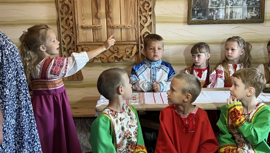 Ребрихинский детский сад "Ласточка".