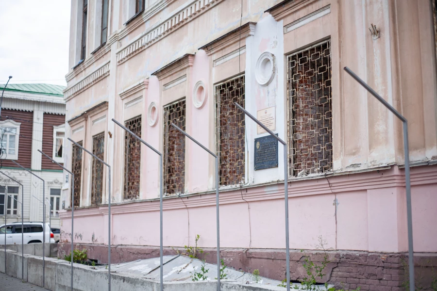 Богадельня купца Пуртова в Барнауле.