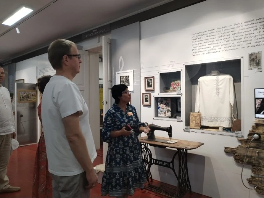 Глава региона посетил мемориальный комплекс и уникальную выставку к юбилею Есенина