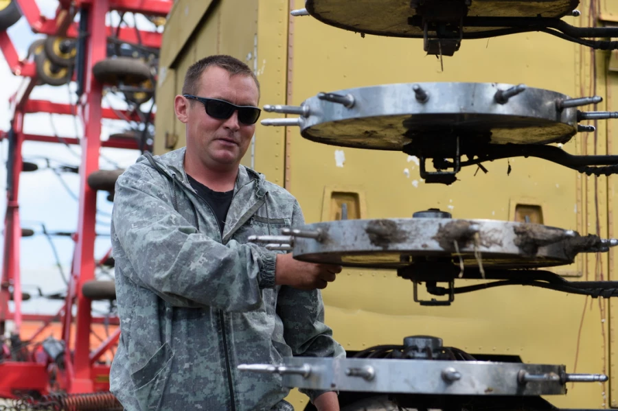 В крестьянском хозяйстве «Сатурн».