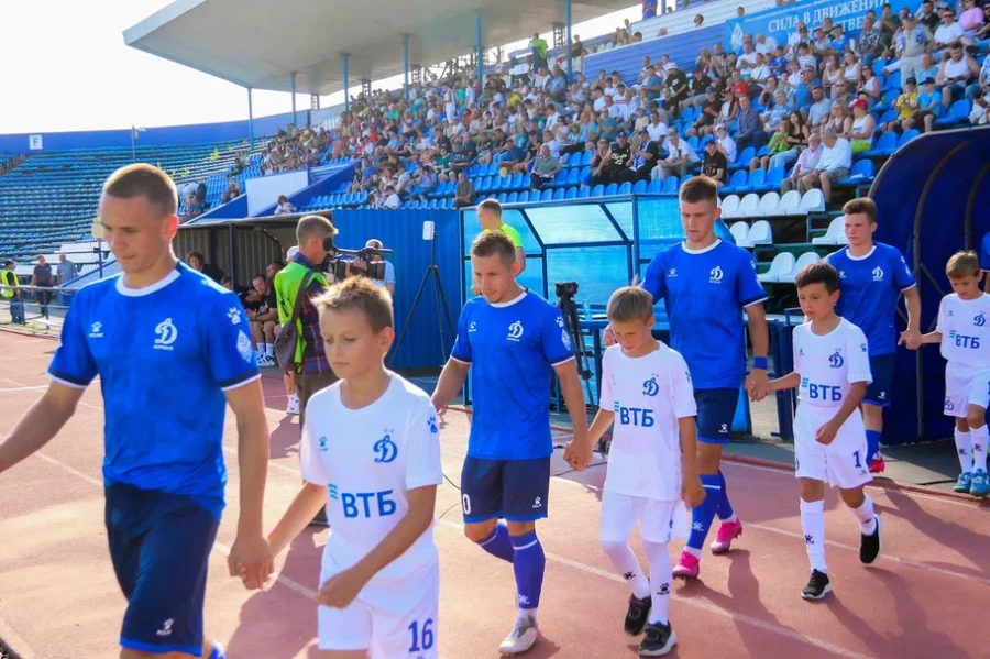 Домашний матч с «Акроном-2» из Тольяти. 