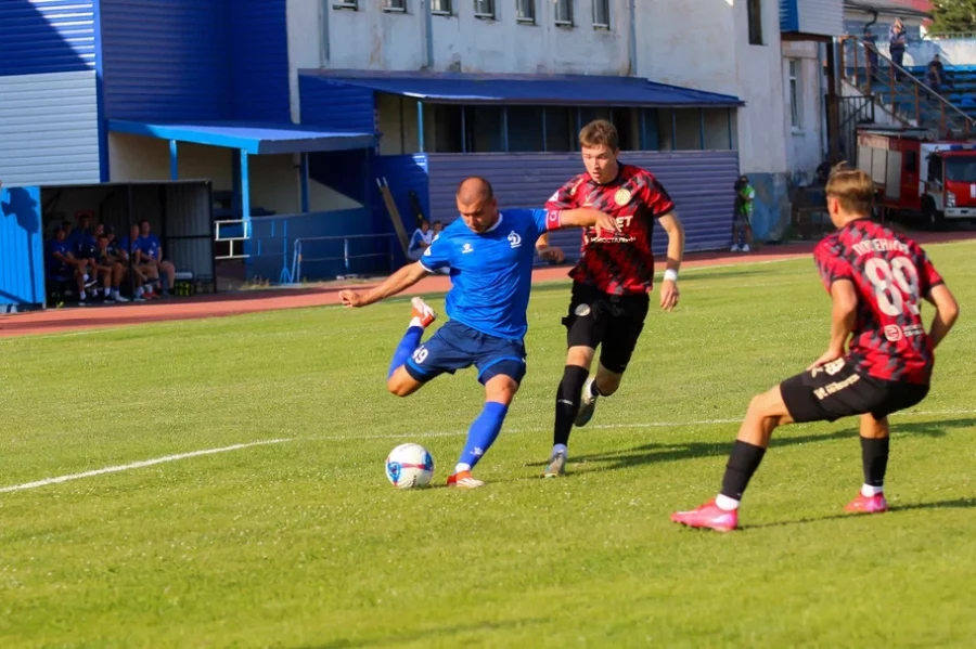 Домашний матчони с «Акроном-2» из Тольяти. 