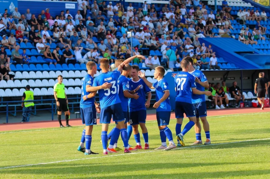 Домашний матчони с «Акроном-2» из Тольяти. 