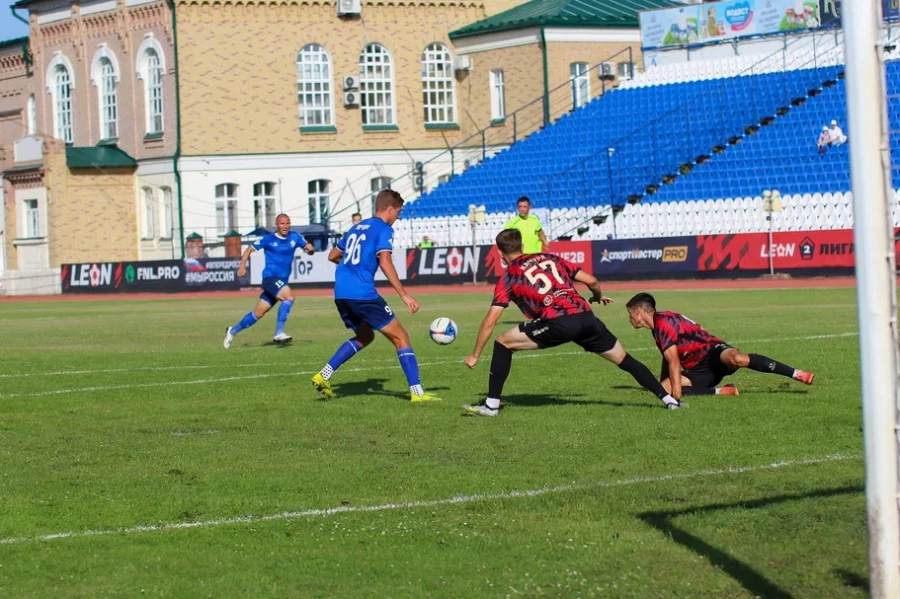 Домашний матчони с «Акроном-2» из Тольяти. 