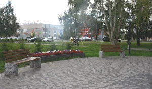 Сквер на улице Антона Петрова в Барнауле приобретает новый облик