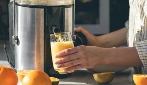 Соковыжималка.