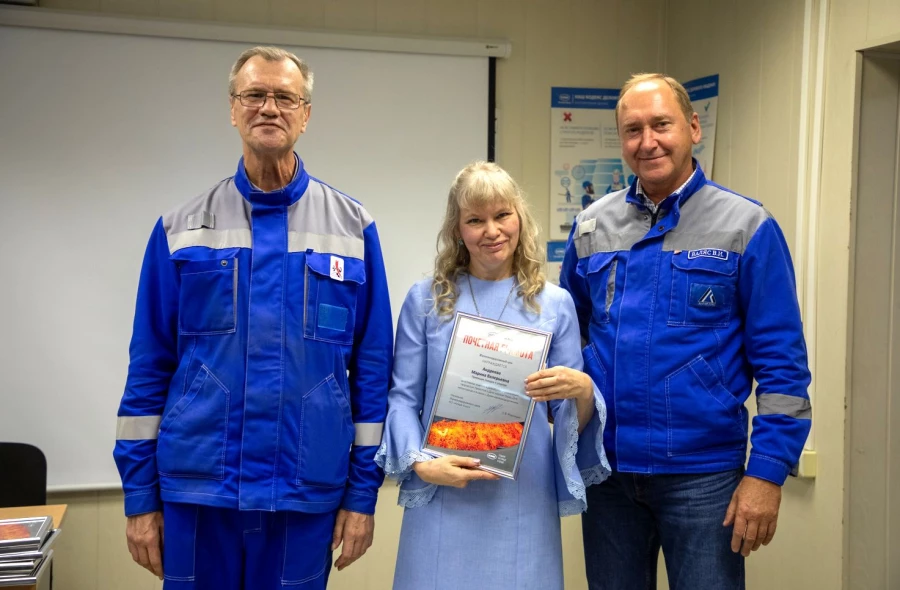 Награжденные сотрудники ЖДЦ. Марина Андреева, приемщик поездов участка грузовой работы.