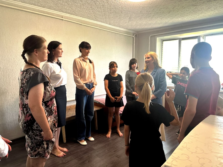 Многодетная семья Базановых.