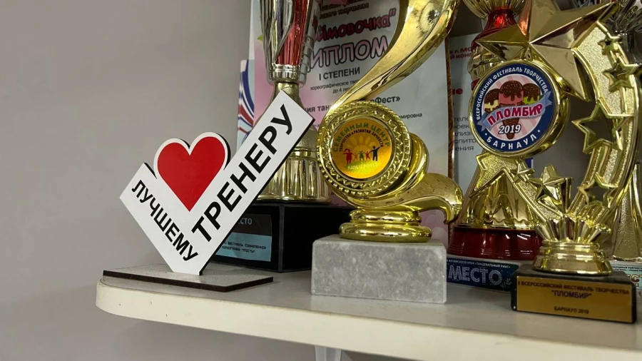 Семейный центр «КиндерФест» в Барнауле. Победитель конкурса социальных предпринимателей «Лучше всех» в Алтайском крае в 2025 году.