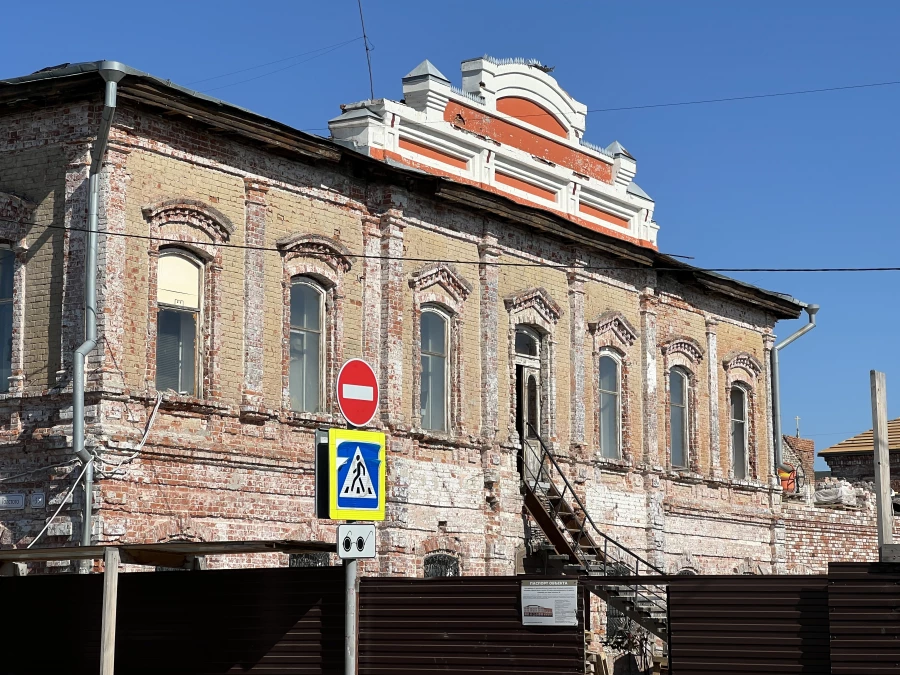 Ул. Льва Толстого, 33