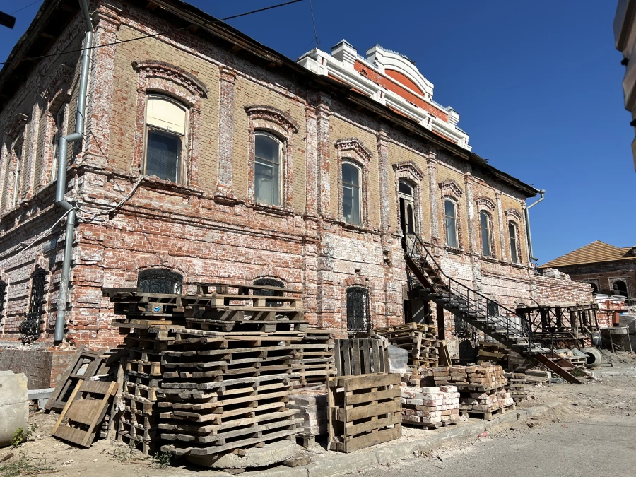 Ул. Льва Толстого, 33