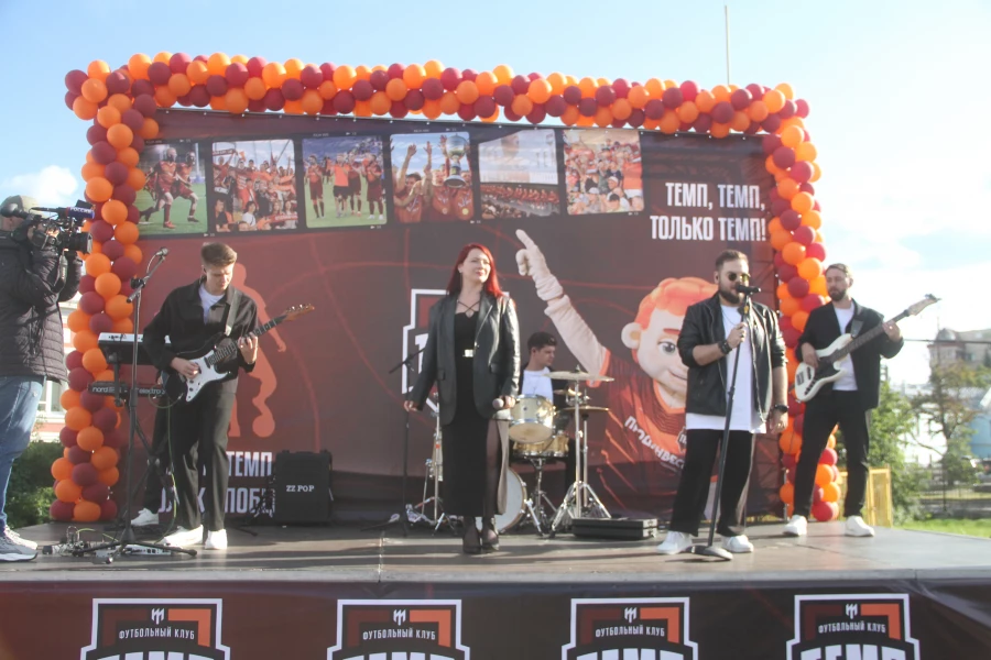 Футбол, Кубок России. «Темп» – «Уралец-ТС»