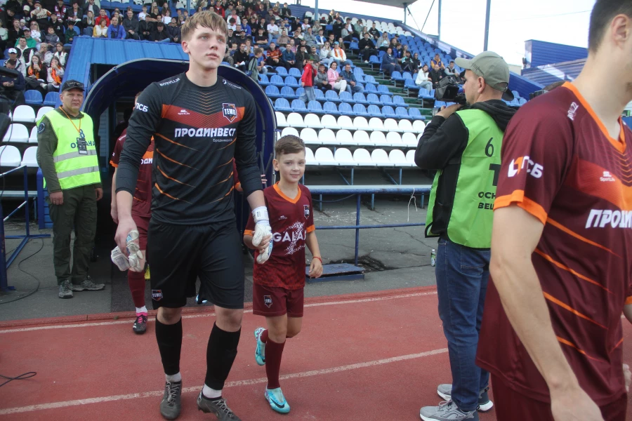 Футбол, Кубок России. «Темп» – «Уралец-ТС»