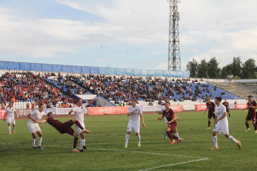 Футбол, Кубок России. «Темп» – «Уралец-ТС»