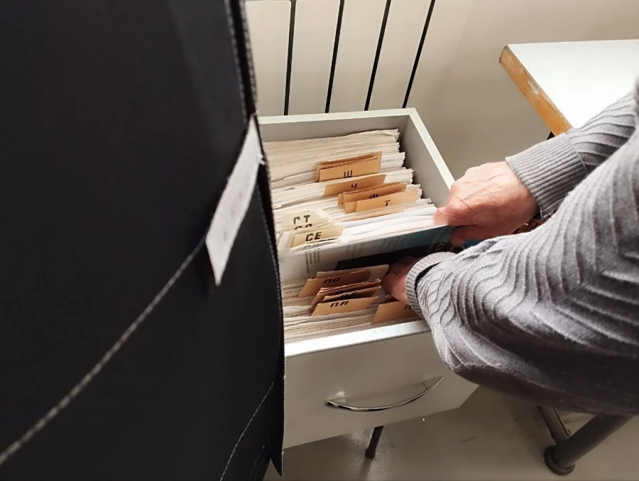 Портной Иконников. Легкая промышленность. Шитье