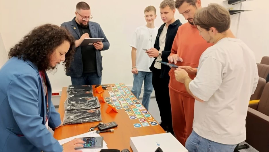 Мероприятие сообщества ОС Аврора на площадке «Ростелекома» в Барнауле.