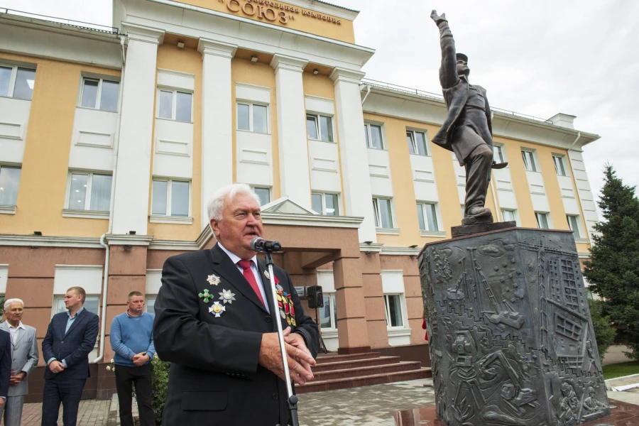 Владимир Отмашкин.