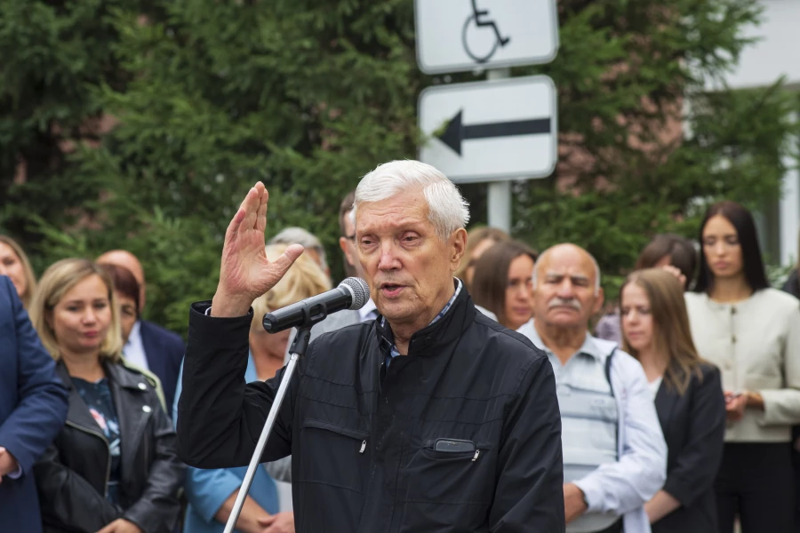 Александр Суриков.