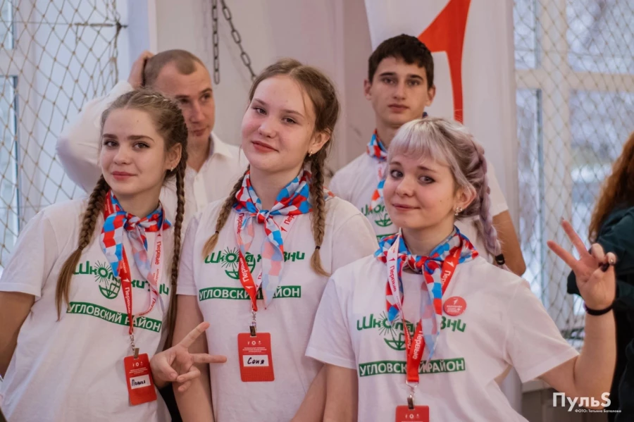 Угловская школа им. А.Т. Масликова.