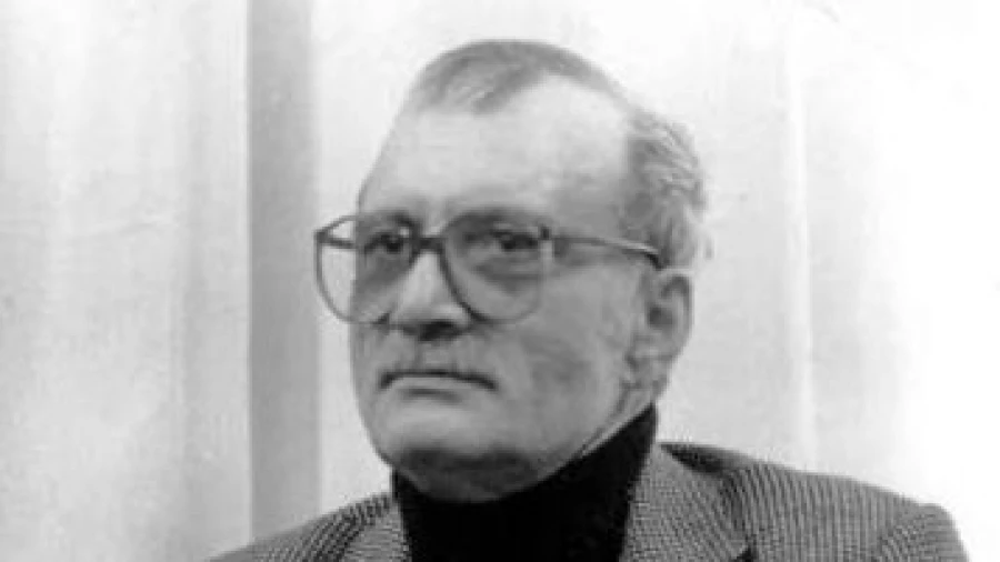 Георгий Данелия.