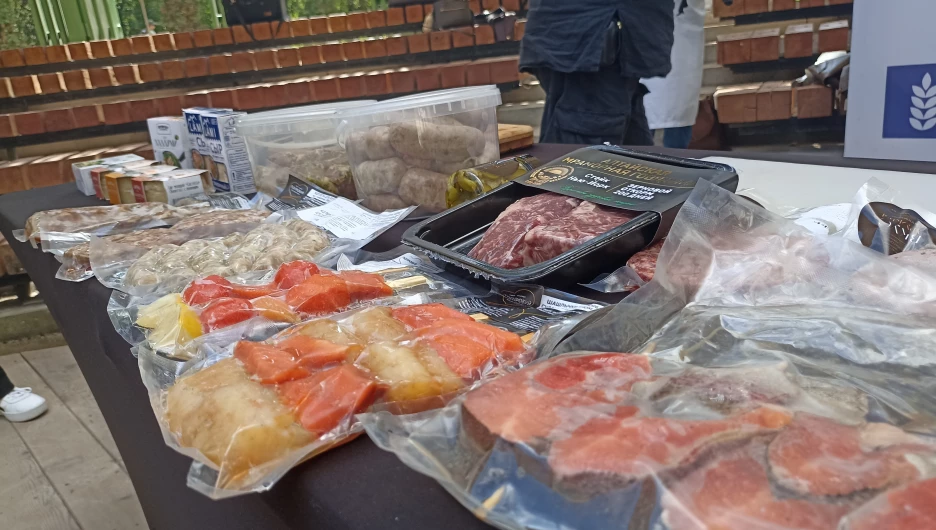 Подготовка к фестивалю «Алтайские бренды» 2025 года.